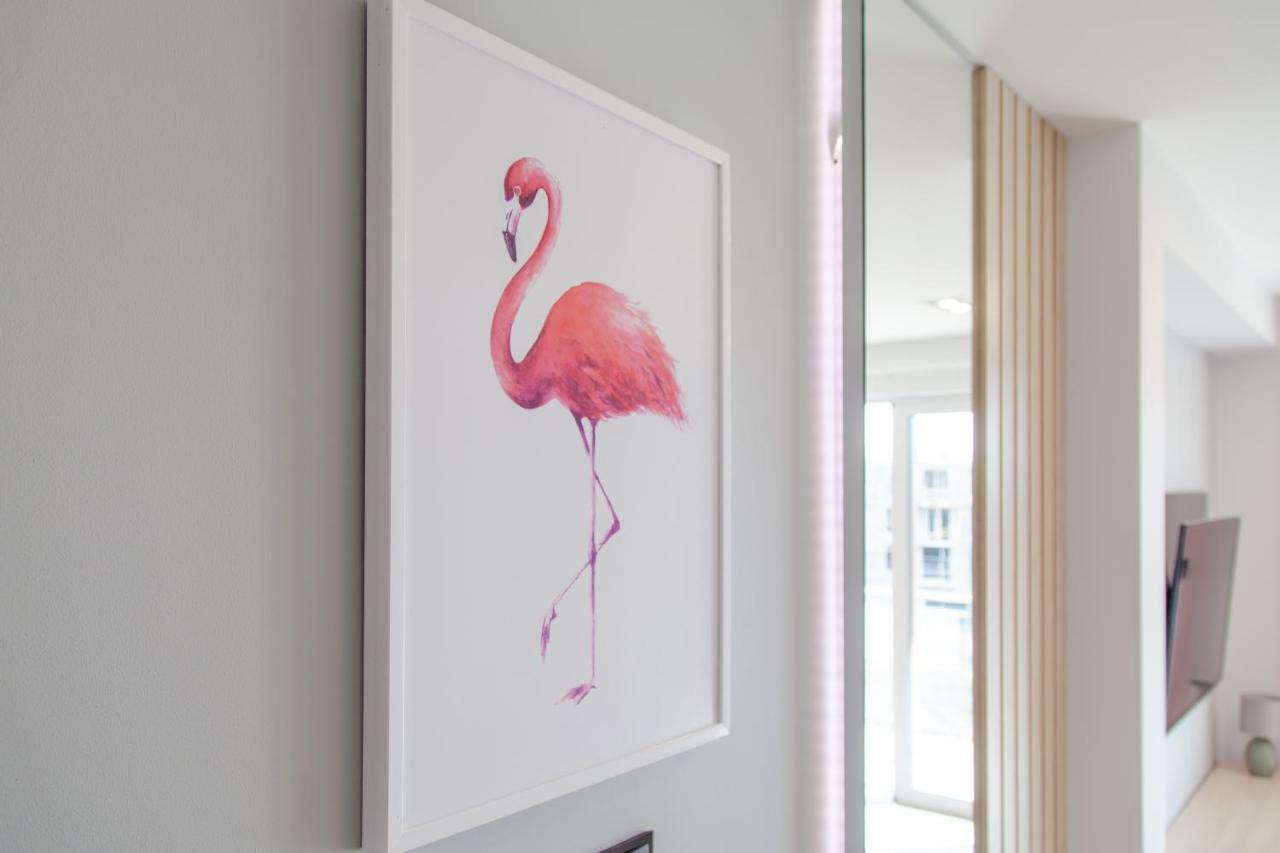 Apartment Pink Flamingo By Noclegi Renters Miedzyzdroje Exterior foto