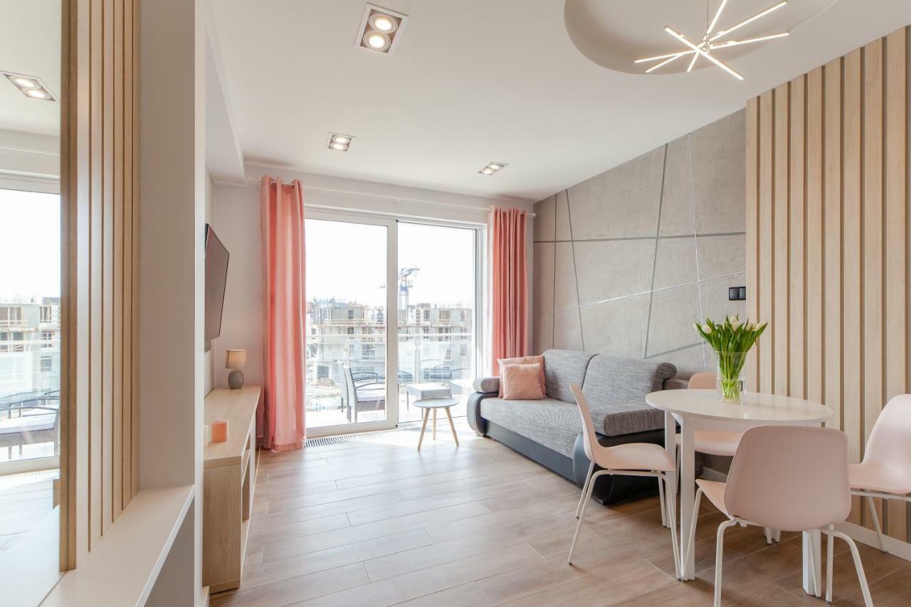 Apartment Pink Flamingo By Noclegi Renters Miedzyzdroje Exterior foto